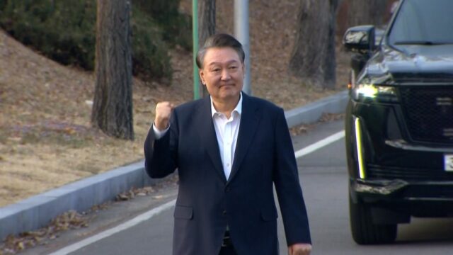 【アホ】韓国の教師が授業中にユン大統領の悪口発言...教委が動く...国民からは「子供にそんな話するな」と批判の声