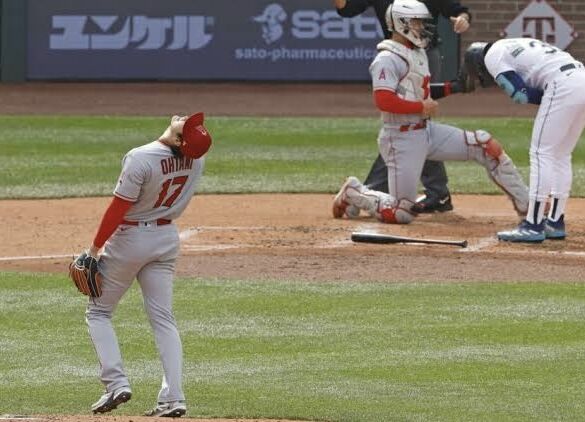 【海外の反応】大谷翔平が死球を当てた際の品格ある行動を見よ「その後に打者と親友になった」