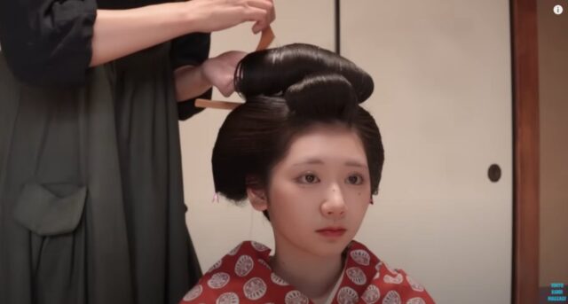 「また日本人は韓国の化粧をパクったのか？」韓国人が日本の芸者さんのメイクに物申す！