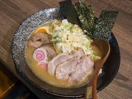 ラーメンのスープを飲む日本人がわからない韓国人「孤独のグルメでも飲むシーン出てくるんだけど日本人はなぜスープを飲むんだい？www」