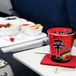 【韓国】大韓航空、エコノミーでのカップ麺(辛ラーメン)提供を中止へ＝乱気流によるやけど増加