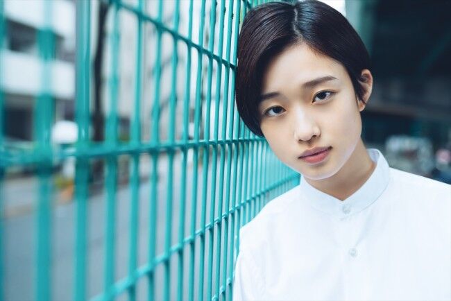 河合優実、9月だけで新CM5本！急増するオファーの裏に懸念される「危険な兆候」