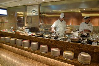 羽田発香港の旅 - シェラトン香港ホテル&タワー(香港喜来登酒店)のthe cafeで朝食を食す!
