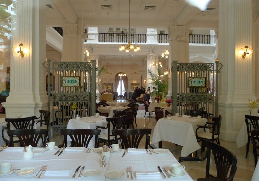 ティフィン ルーム Tiffin Room のハイティー ラッフルズ ホテル シンガポール 菊さんの食い倒れ万遊記 うまいもの食べ歩きグルメ日記 海外館 ティフィン ルーム Tiffin Room のハイティー ラッフルズ ホテル シンガポール 菊さんの食い倒れ万遊記 うまいもの食べ歩きグルメ日記 海外館