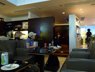 羽田発香港の旅 - 香港国際空港(Hong Kong International Airport、Chek Lap Kok International Airport)