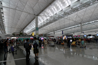 羽田発香港の旅 - 香港国際空港(Hong Kong International Airport、Chek Lap Kok International Airport)