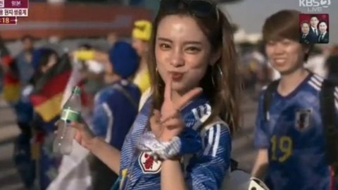 0003731085_001_20221128003101070