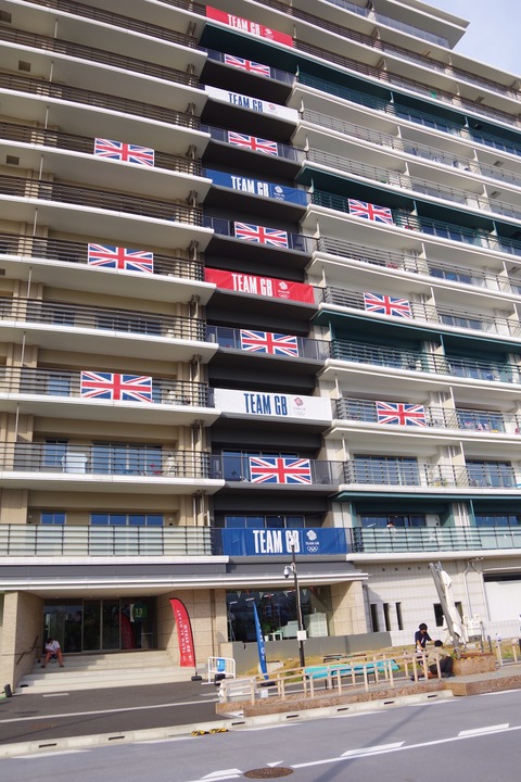 5FEA7713-649E-4EC5-A315-DBC4D106FB48