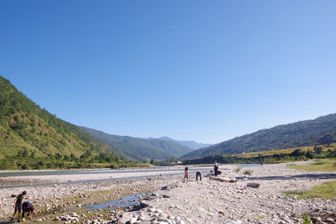 A55ADB27-C104-427F-8985-C0BB5E07EA8B