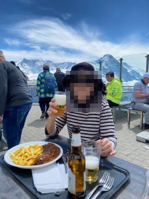 ElLcF8y5m75iefy1755205912_1755205933