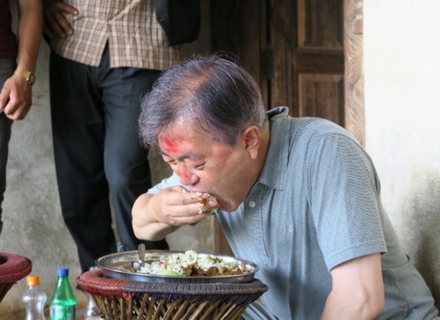 文在寅の理想と現実に世界が爆笑　韓国人『自国の大統領を恥ずかしいと思ったのは生涯で初めてだ』 	YouTube動画>1本 ->画像>12枚 
