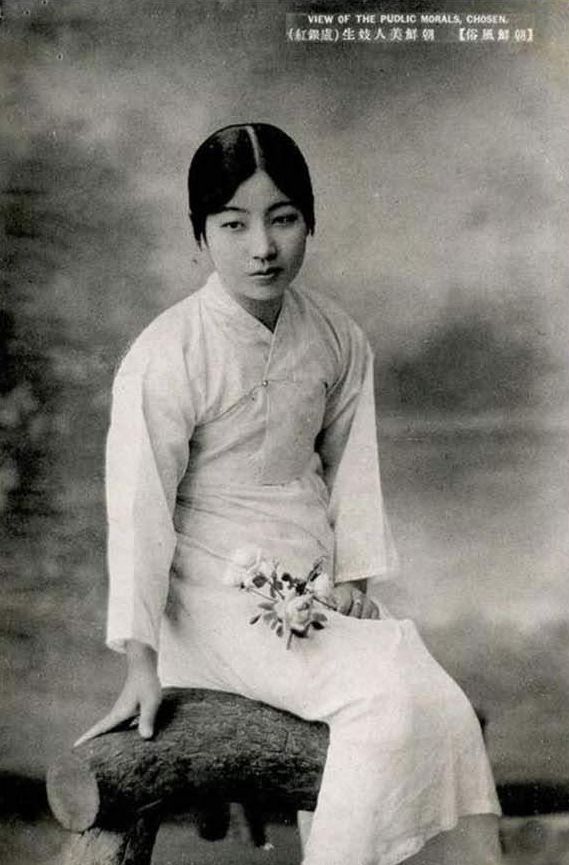 韓国人「整形がなかった時代…100年前の朝鮮の女性たちを見てみよう」 カイカイ反応通信