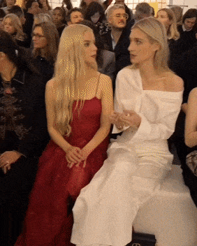 80e400394958c346647e7342879ea564_11516939359-ezgif.com-optimize