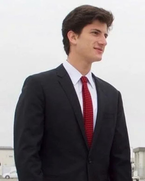 1205F730-1CCA-4A81-A9E8-687911E2A43D