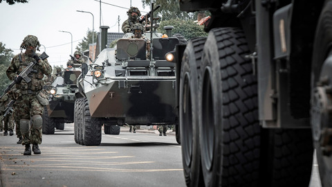 1D6FC8F3-483F-452D-9C5E-9A8B93F03E11