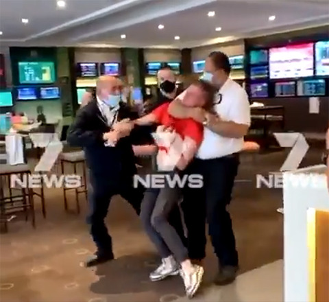 B22FA5CC-F157-4395-B04A-29AA32792BF9