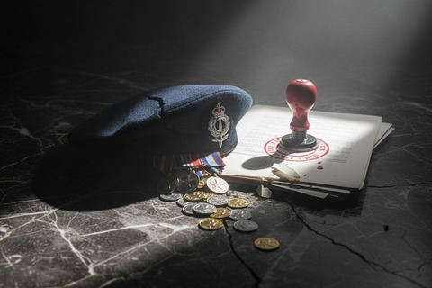 2CDF26DE-A9EA-4E60-B039-04792F63E0AE