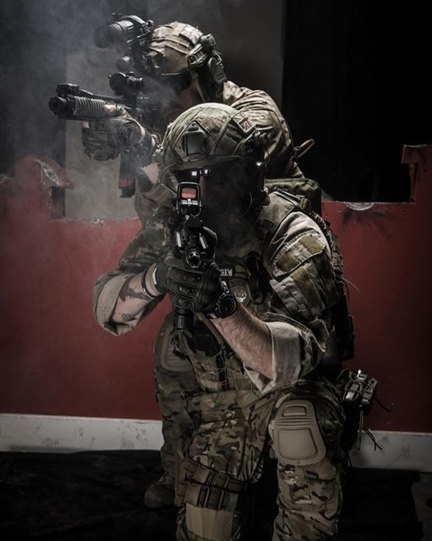 7F5D4F38-0F01-4DD3-9D67-F5344E00F924