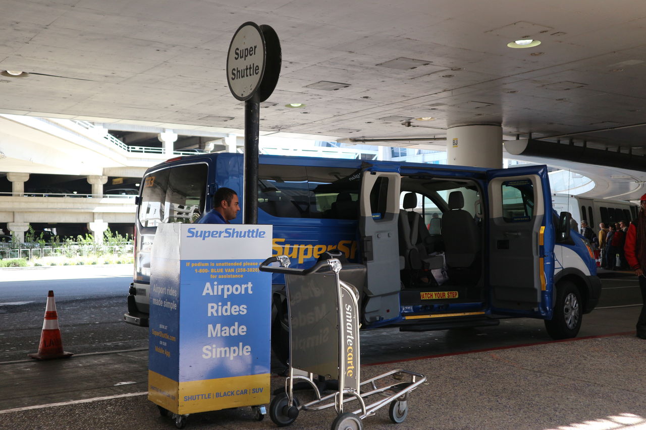 ロサンゼルス旅行記2】1日目②ロサンゼルス空港(LAX)到着!スーパー