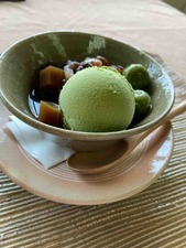 A9B8A4ED-0AD7-4DE2-84D3-4CE7E428B3AE