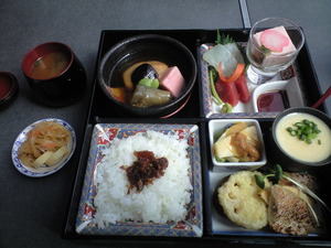 遊膳グレビーの松花堂弁当