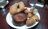 2008May14キュービックプラザCafeのパン