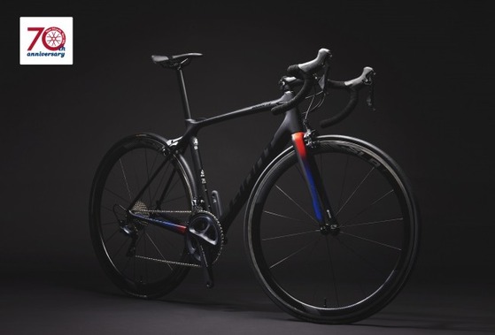 TCR ADVANCED PRO 1 ������70��ǯ���̥�ǥ�