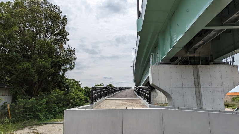 三郷流山橋