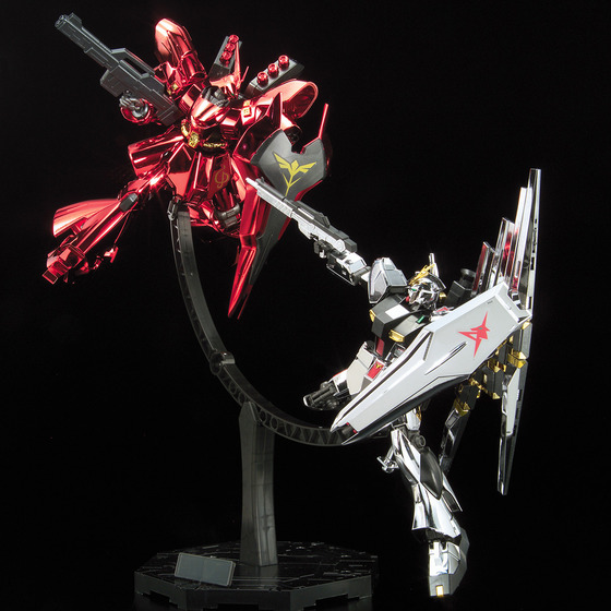 HG 1/144 νガンダムvsサザビー