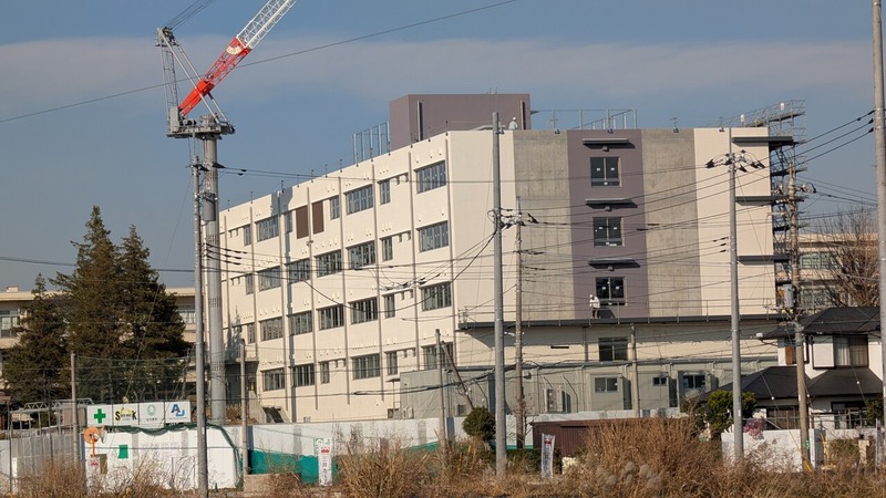 「田中中学校」の増築する4階建て校舎の工事状況（2025年12月8日）