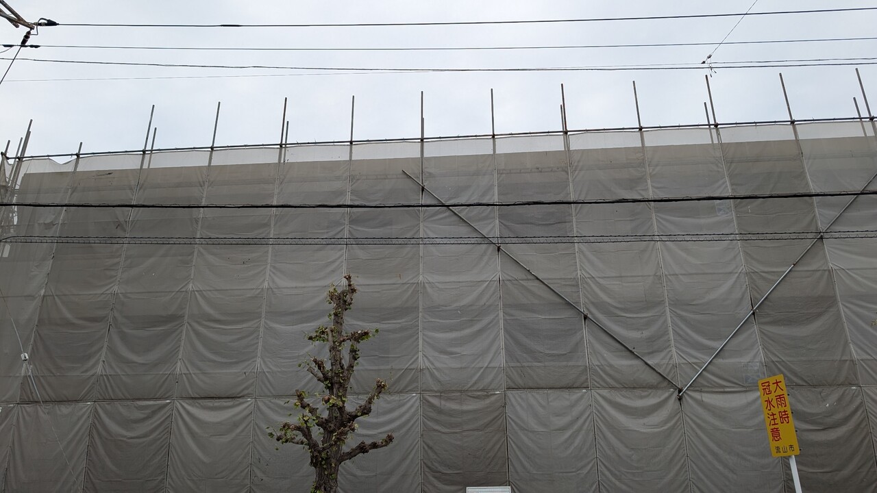 江戸川台駅東口の3階建て「店舗併設ワンルームマンション」の工事状況(2025年11月2日) : 柏の葉サイクルライフ