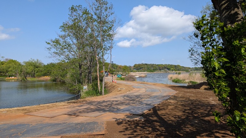 手賀沼の入り口にある「北柏ふるさと公園」のウッドデッキの工事状況（2026年4月16日）