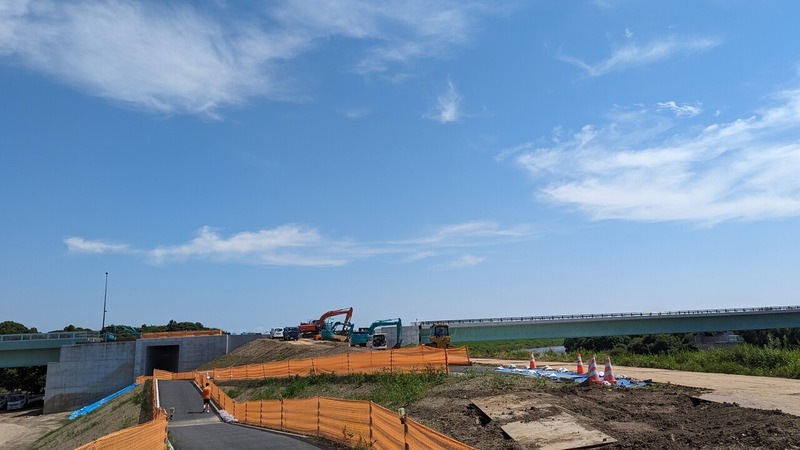 三郷流山橋