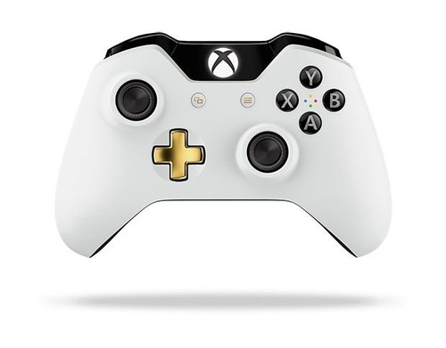 Xbox One Special Edition Lunar White Wireless Controller
