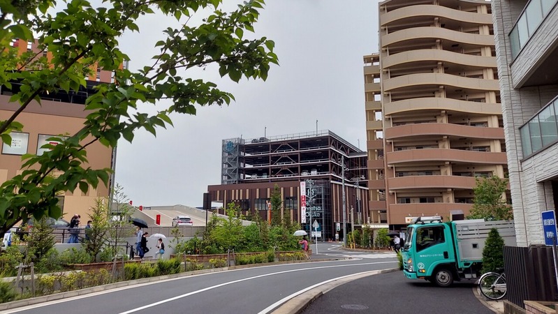 流山おおたかの森駅前センター地区道路