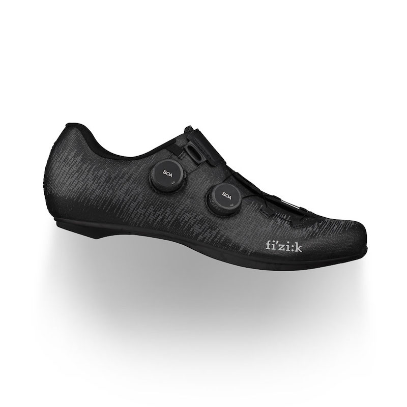 VENTO-INFINITO-R2-KNIT-CARBON-WIDE-black_side_floating