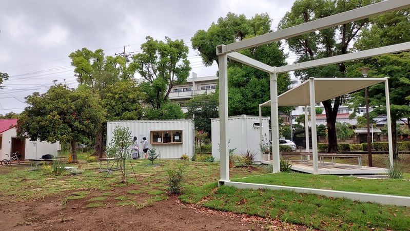 TEGAPOND cafe stand