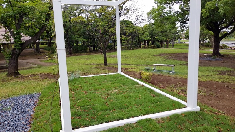 TEGAPOND cafe stand