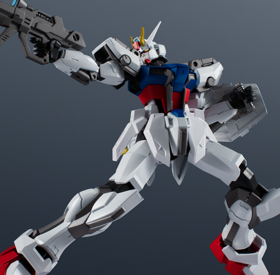 GUNDAM UNIVERSE GAT-X105 STRIKE GUNDAM