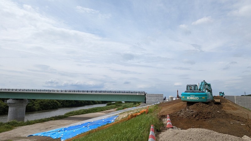 三郷流山橋