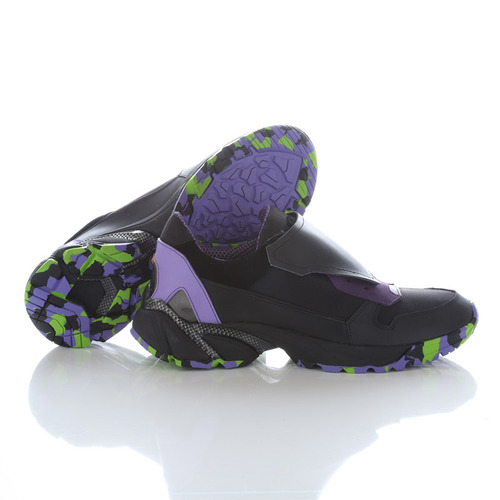 EVA TRANSFORMABLE SHOES by FACTOTUM��Fobs[��浡��ǥ�]