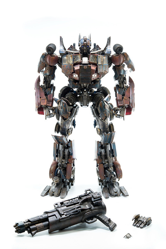CLASSIC OPTIMUS PRIME