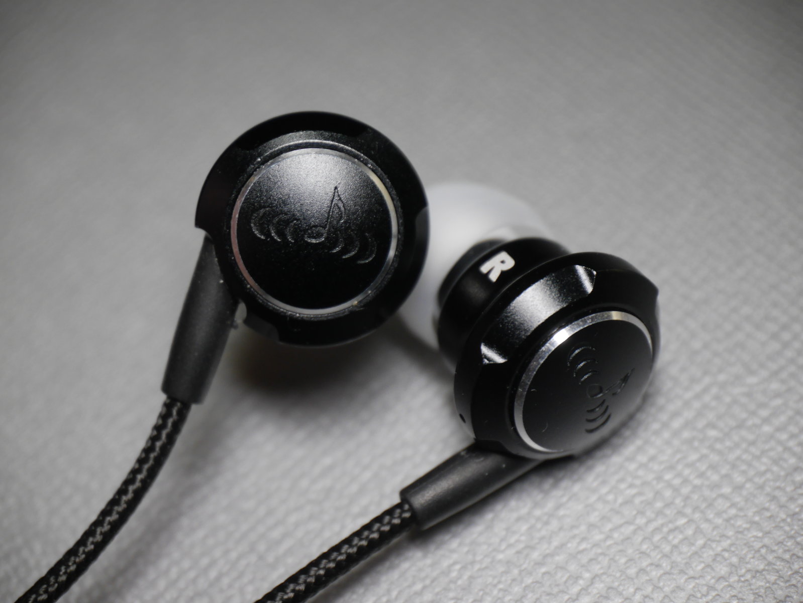 ブリリアントなAcoustune HS1004 Black : Kaiser Sound ブログ