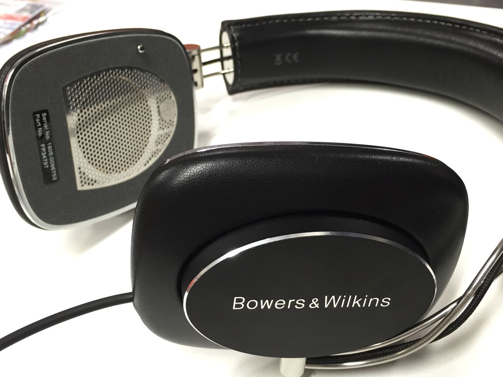 Bowers & Wilkins P7のケーブルモディファイ : Kaiser Sound ブログ Bowers & Wilkins P7のケーブルモディファイ : Kaiser Sound ブログ