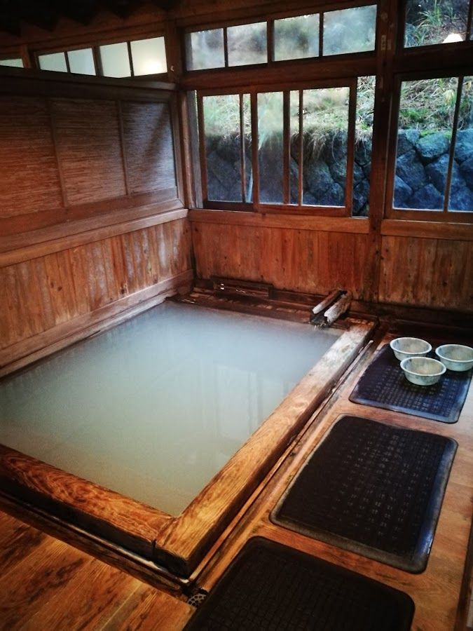 1027玉子湯湯小屋内部