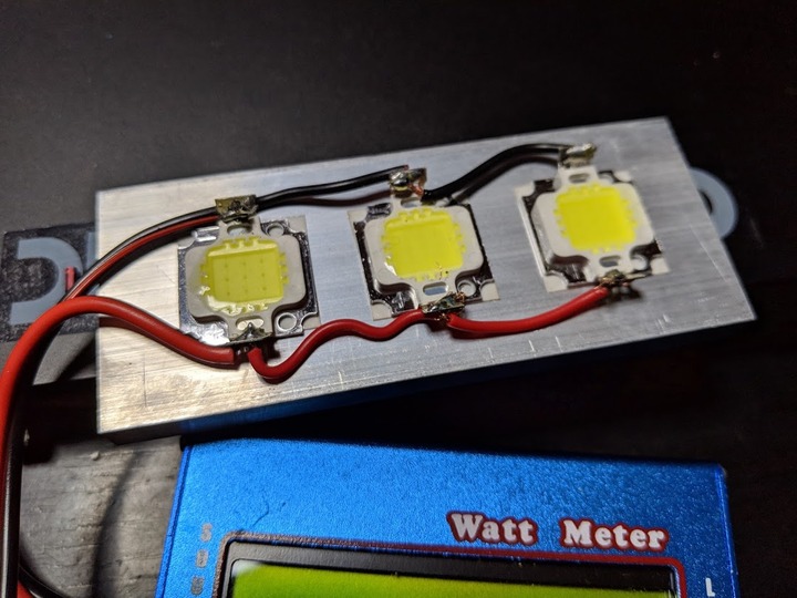 0427LED2
