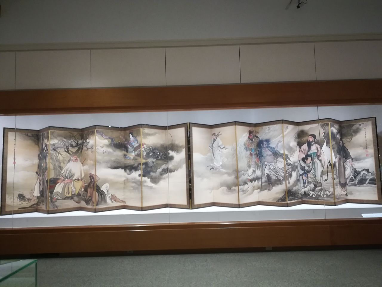 【まとめ買歓迎】フランスの展示会 明治150年記念 明治時代の美術 図録2点 明治時代の美と技の世界「明治150年記念―明治からの贈り物」 静嘉堂
