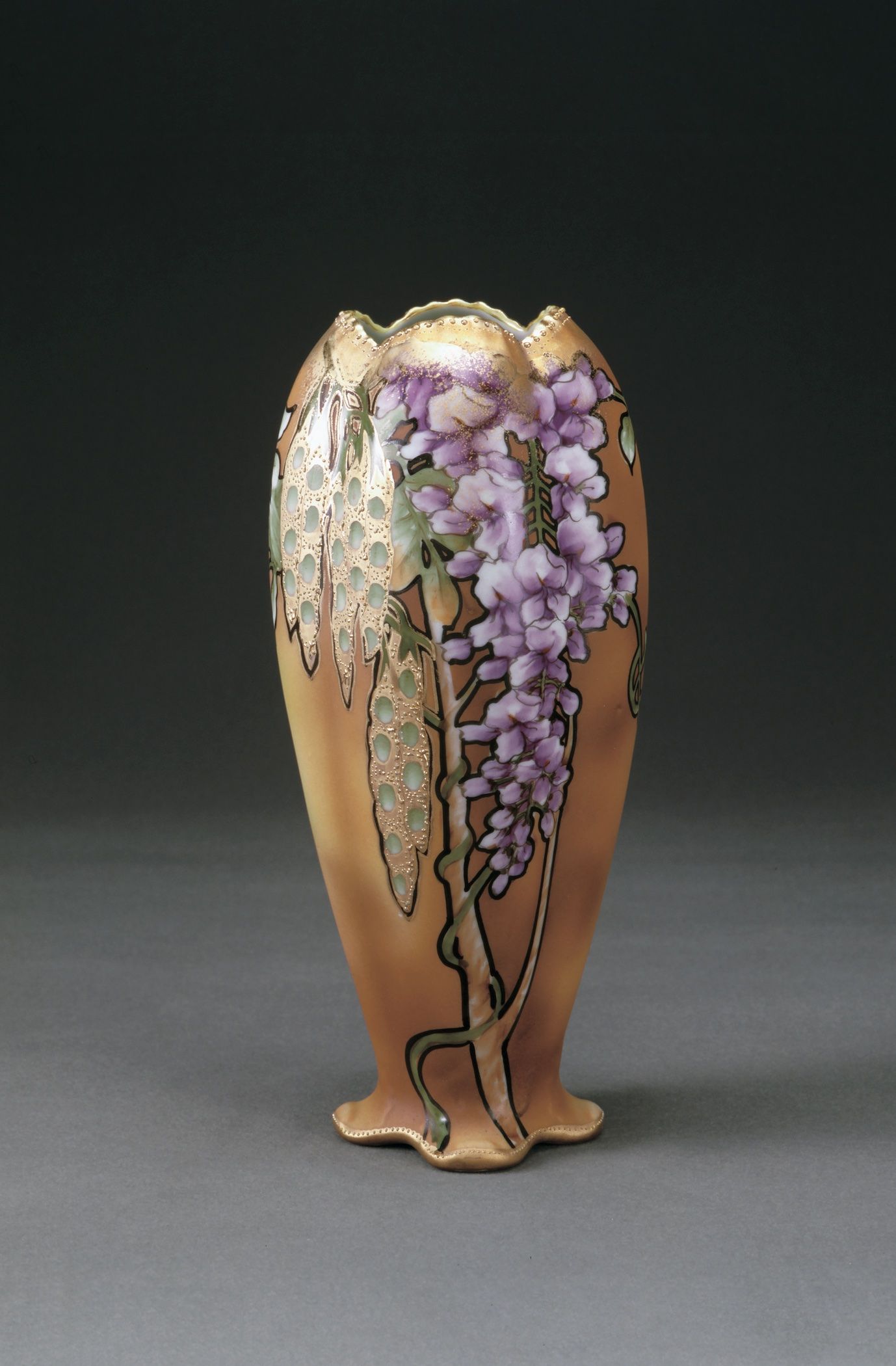 アールヌーヴォーからアールデコに咲いたデザイン オールドノリタケ