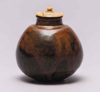 年間リリース1_《大名物 唐物茄子茶入 付藻茄子》 南宋~元時代(13-14世紀) 置形一つなだれ調整済み