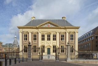 8）マウリッツハイス美術館